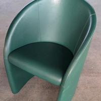 Poltrona Frau in pelle verde