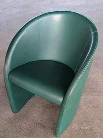 Poltrona Frau in pelle verde