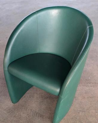 Poltrona Frau in pelle verde