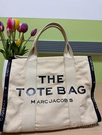 The Tote Bag - Marc Jacobs