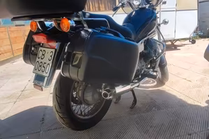 Moto Guzzi Nevada 350