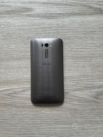 Telefono asus zenphone grande