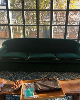 divano velluto verde