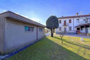 Villa o villino Inveruno [Cod. rif 3387106VRG]