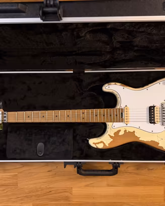 Charvel HENRIK DANHAGE LIMITED EDITION Superstrat