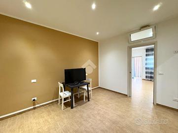 MULTILOCALE A POLIGNANO A MARE