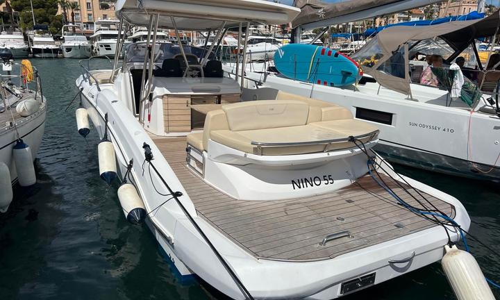 Sessa Marine Key Largo 34 Inboard Line del 2012