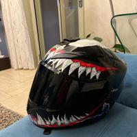 Casco Marvel