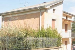 Casa Indipendente con Giardino