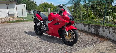 Honda vfr 800 2002