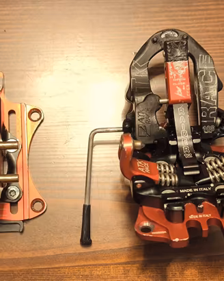 Attacco singolo scialpinismo ATK race raider 12