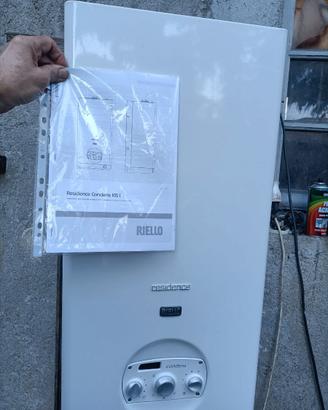 caldaia RIELLO residence CONDENSING 29KW GAS METAN