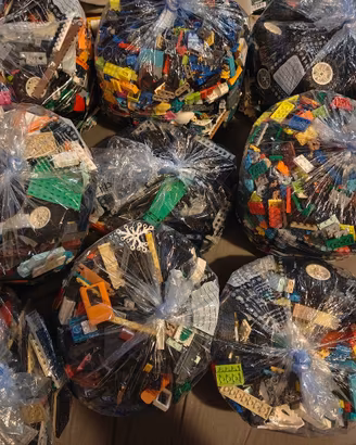 Lego (15.720 pezzi)