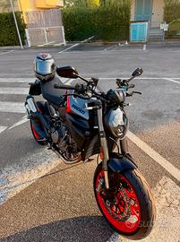 Ducati Monster 890 V2 2026