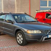 Volvo V70/XC70 V70 2.4 D5 20V cat AWD Momentum