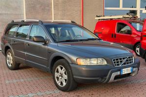 Volvo V70/XC70 V70 2.4 D5 20V cat AWD Momentum