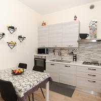 Cucina completa di elettrodomestici