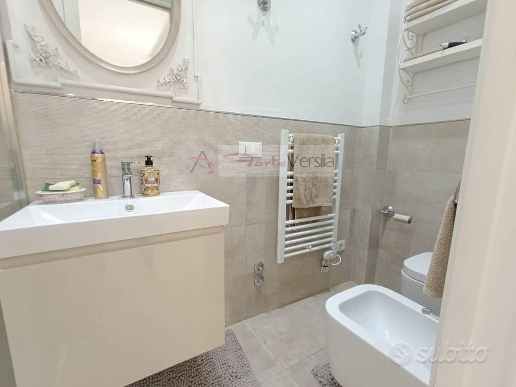 House in Forte dei Marmi, Roma Imperiale - Altro