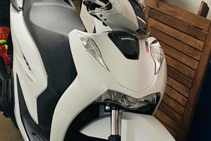 Honda SH 150i (2025)
