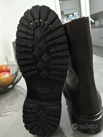 Scarponi anfibi neri numero 40 – nuovi mai usati (