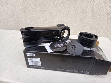 Attacco manubrio FSA