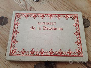 Alphabet de la Brodeuse, libro per punto croce