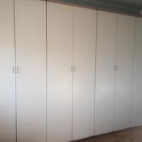 armadio di metri 4 per altezza metri 2,40