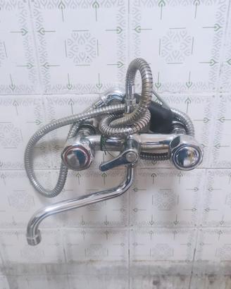 Lavatoio in ceramica 