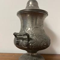 Antico vaso centrotavola peltro cesellato a mano