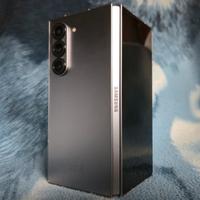 Samsung Galaxy Z Fold 6 Silver Shadow