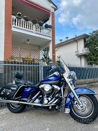 Harley Davidson Road King Classic bicolore 2007