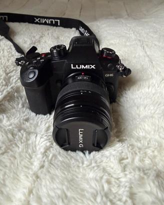 Panasonic Lumix GH6 + lente 12-35mm