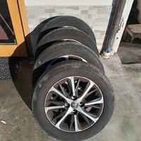 cerchi in lega 15 pollici Toyota Yaris 