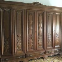 Camera da letto in legno massello