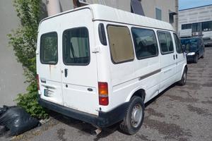 Ricambi Ford transit vetrato anno 2002