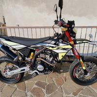 Fantic Motard Casa 125 4T