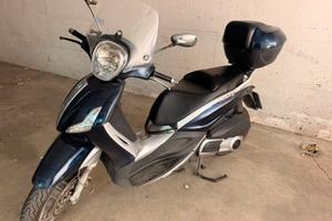 PIAGGIO BEVERLY 300