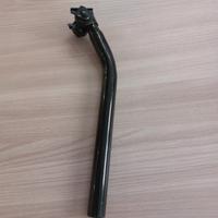 Tubo sella inclinato ed attacco sella BMX