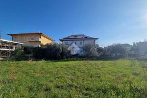 TER. RESIDENZIALE A CASTELLALTO