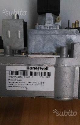 Vr4605a a1052 valvola gas honeywell beretta riello