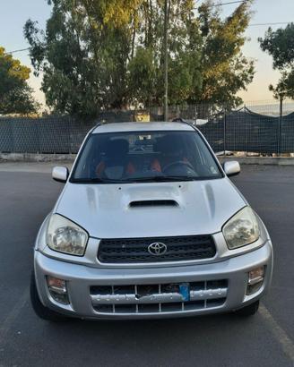Toyota RAV4 2.0 D-4D 4x4 (2003)