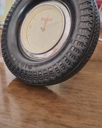 Orologio da tavolo pubblicitario Pirelli anni 60.
