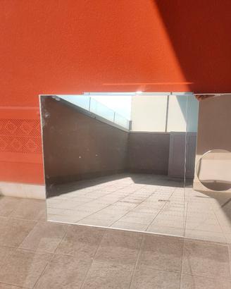 Specchio da bagno