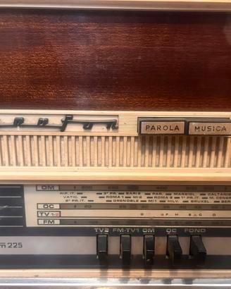 Radio vintage  anni 60  modello magnafon