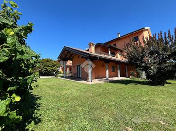 CASA DI CORTE A BASILIANO