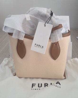 Borsa Furla nuova mai usata ancora con etichetta