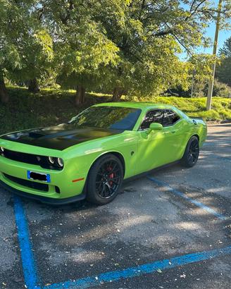 Dodge Challenger Hellcat SRT