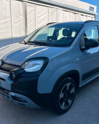 Fiat Panda 1.0 hybrid City Cross s&s 70cv