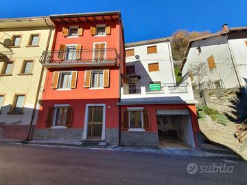 CASA RIMODERNATA E PRONTA DA VIVERE