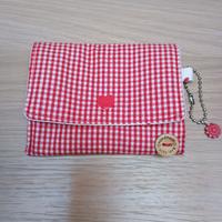 Portamonete a quadretti rossi